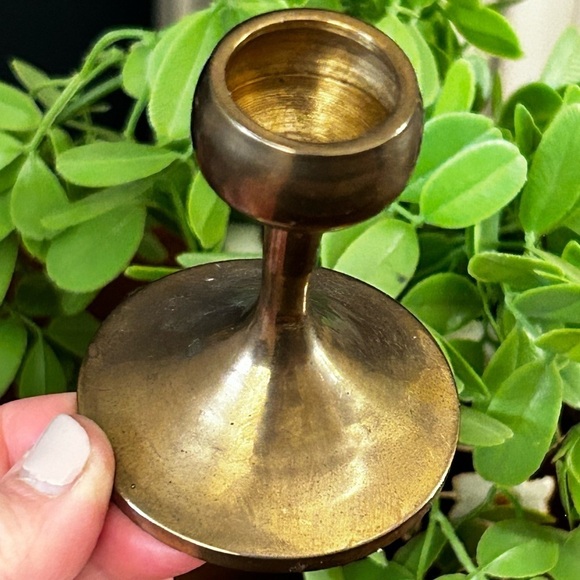 Mid Century Scandinavian Brass Graduated Candleholders - Set of 7 - Picture 4 of 9